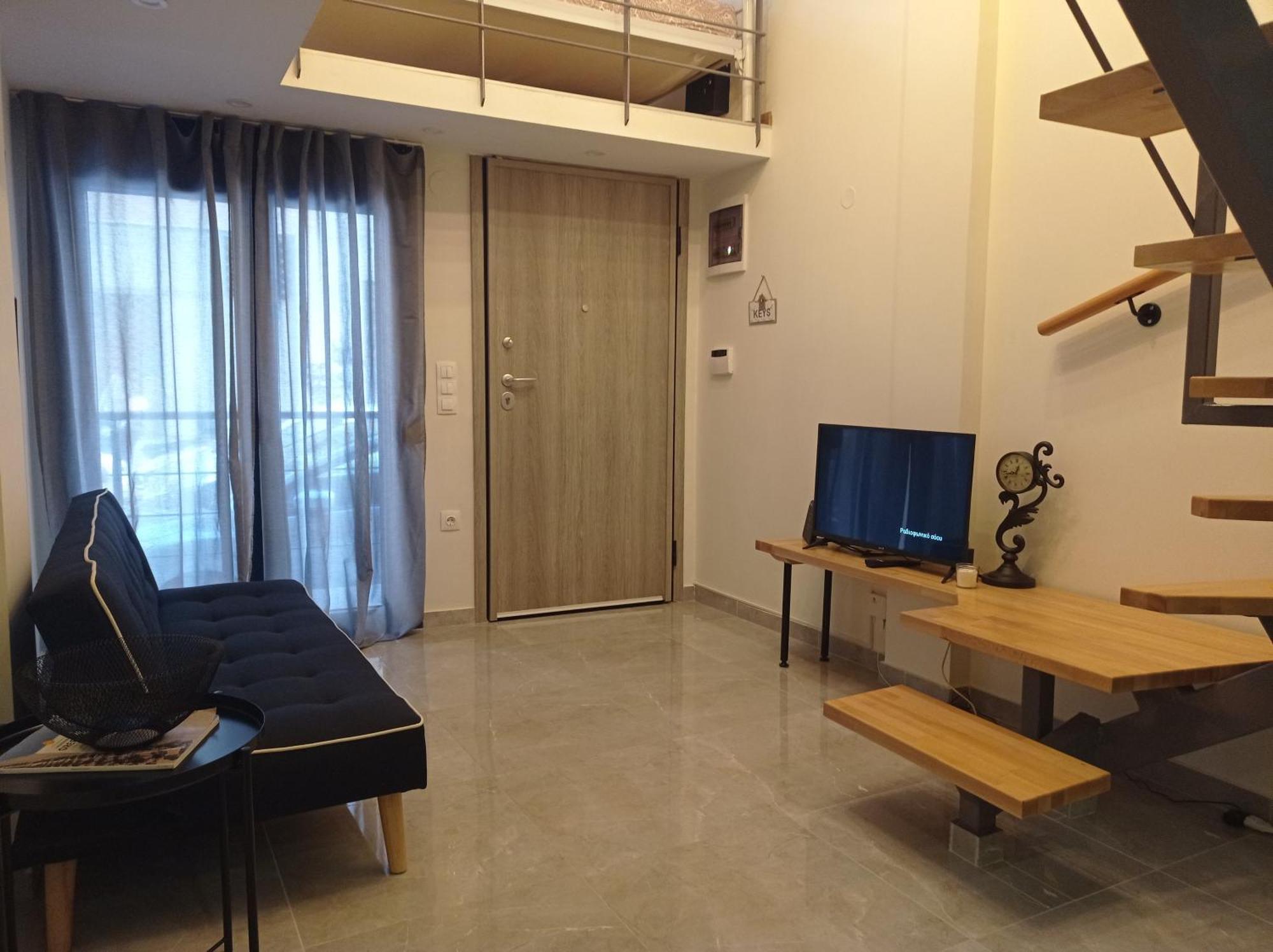 Minimal Two-Floor Apartment Thessaloníki Luaran gambar