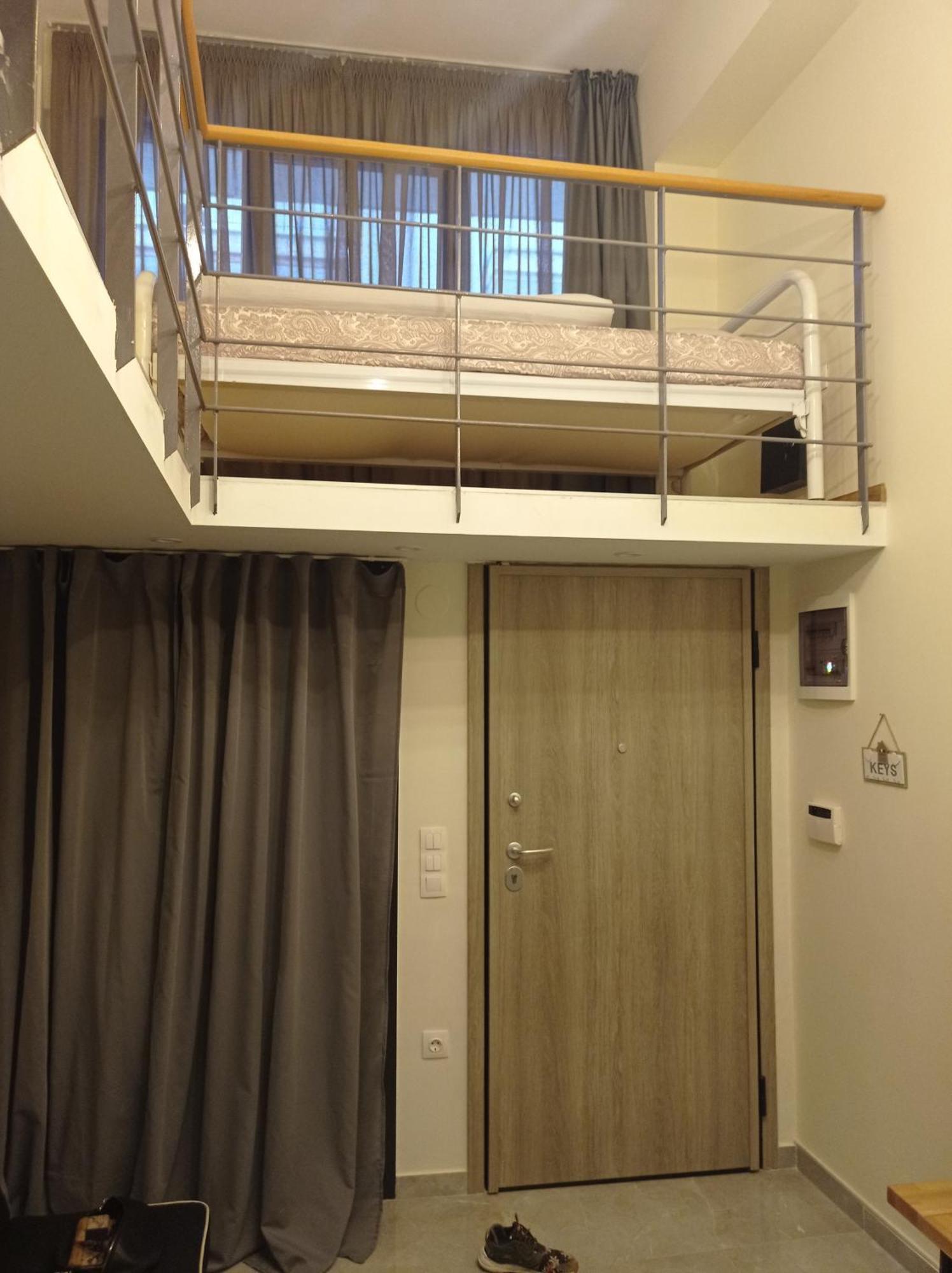 Minimal Two-Floor Apartment Thessaloníki Luaran gambar